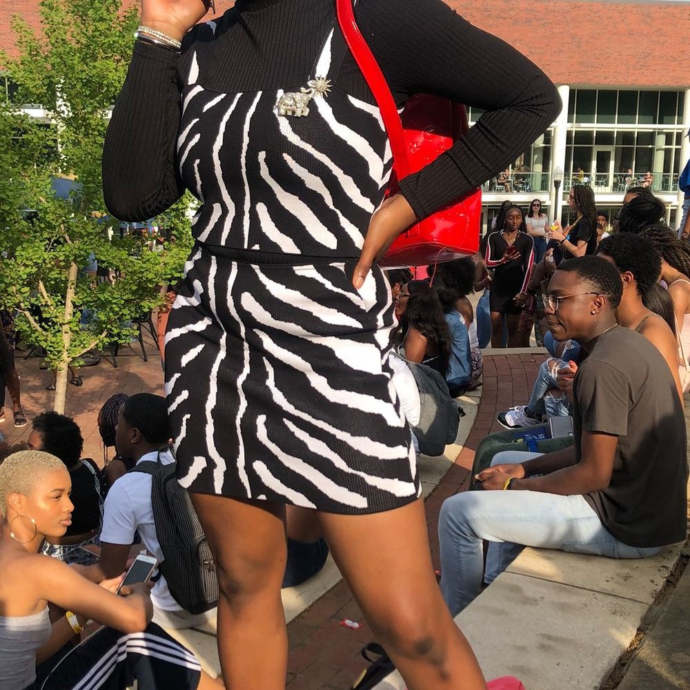 Meet your Posher, Sydney